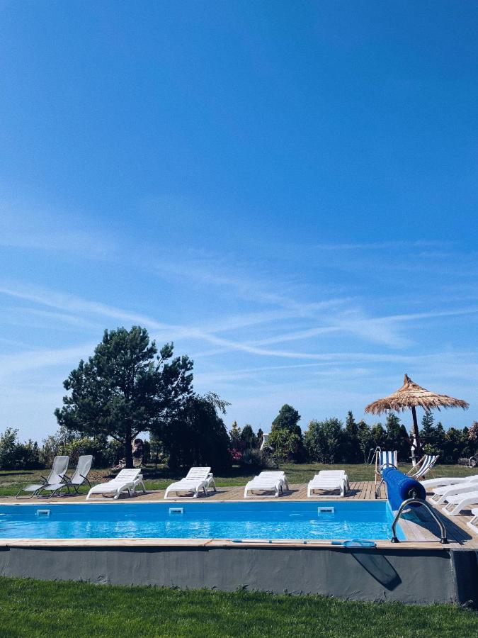 Ostrovia - Pokoje Nad Morzem Ostrowo  Exterior foto